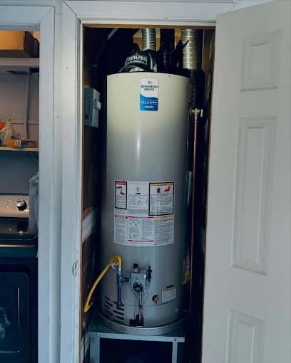 Gas water heater replacement in a Georgetown, TX home after signs of tank failure